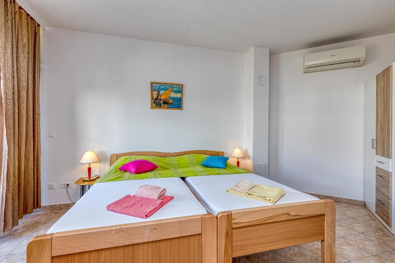 Sunrise Apartments Rovinj Extérieur photo