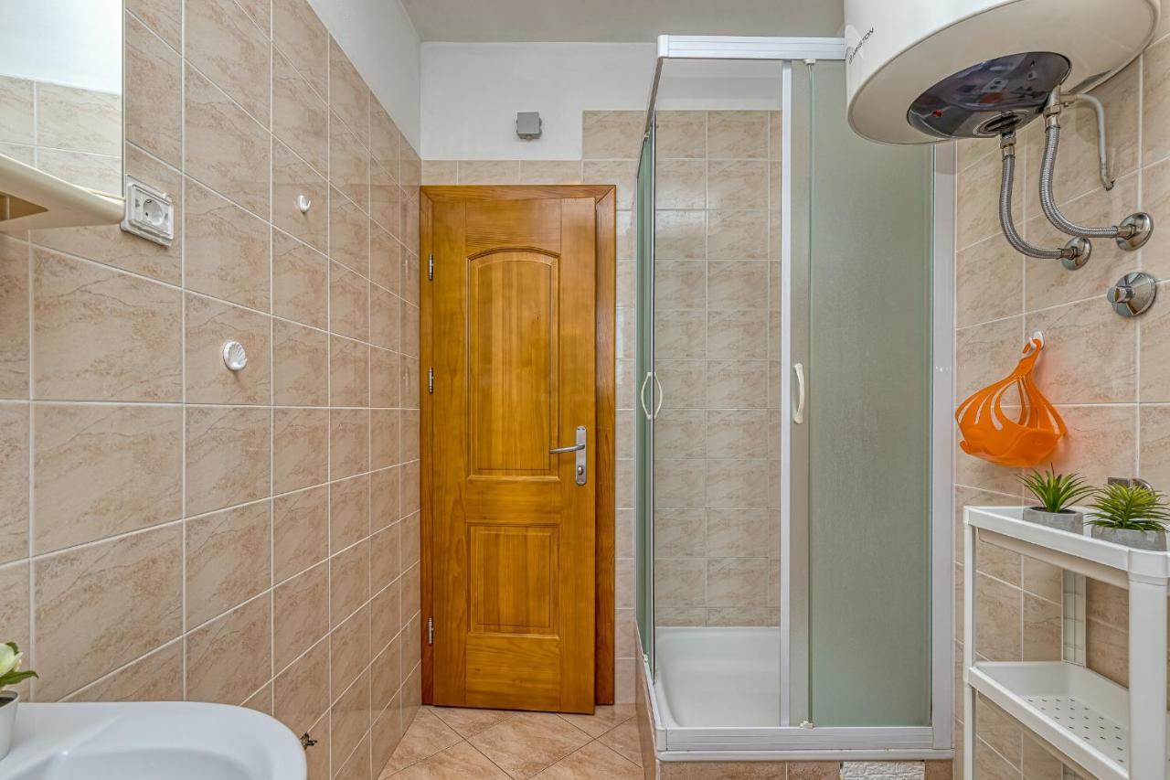Sunrise Apartments Rovinj Extérieur photo