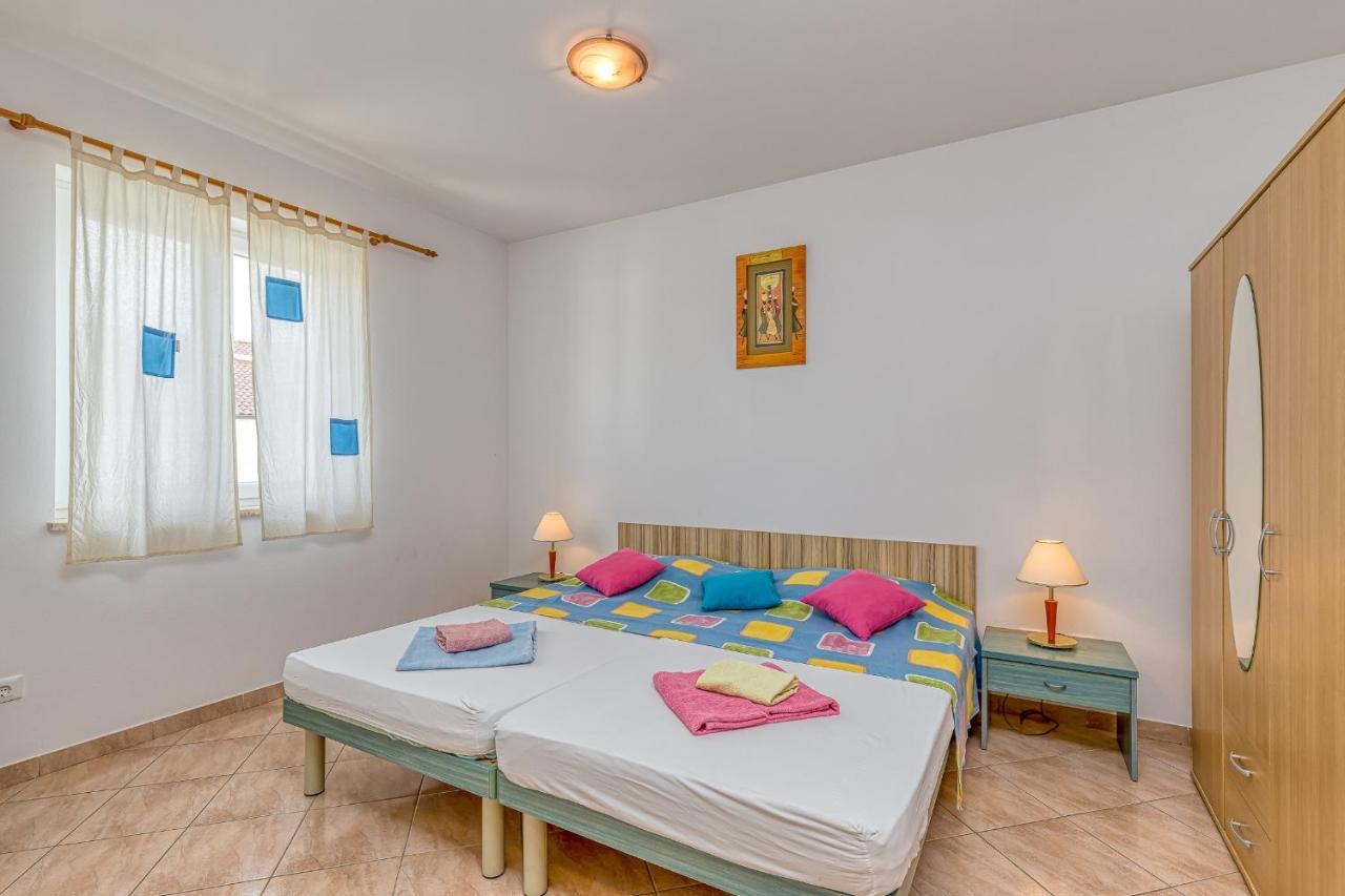 Sunrise Apartments Rovinj Extérieur photo