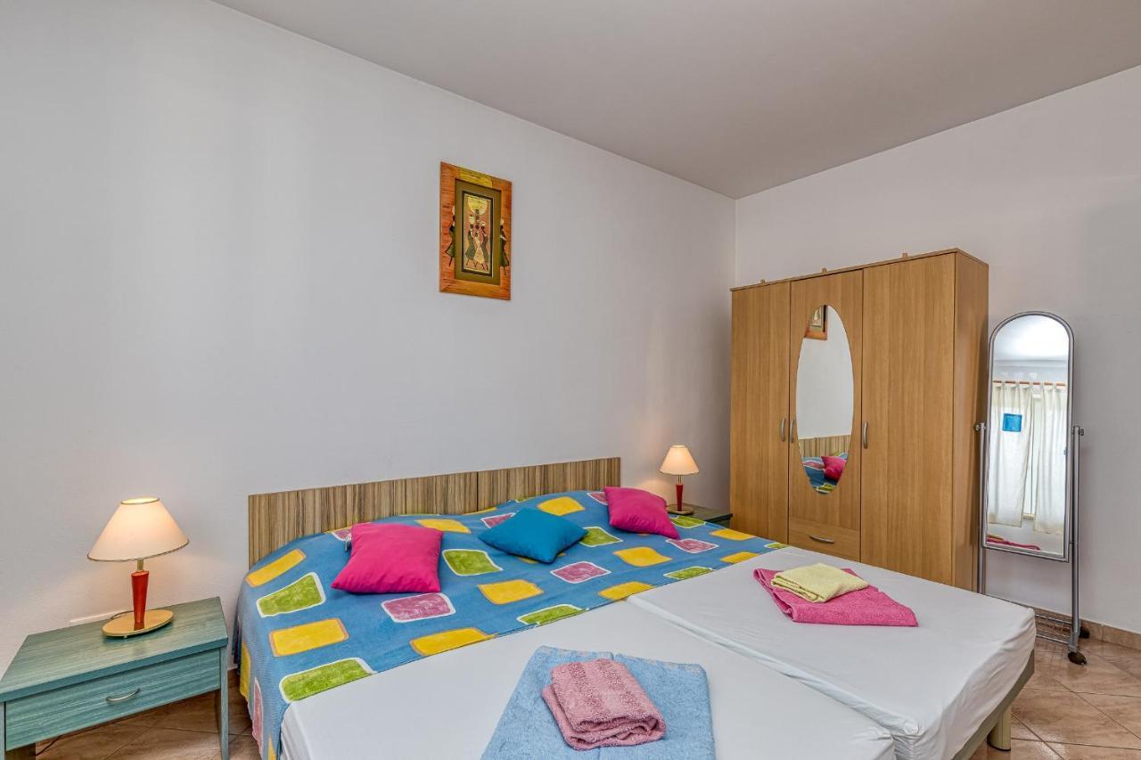 Sunrise Apartments Rovinj Extérieur photo