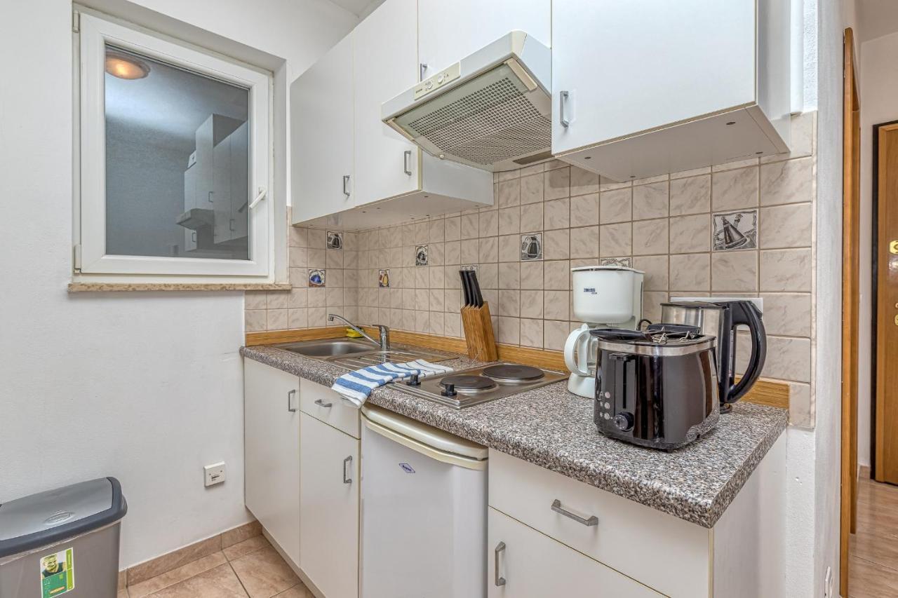Sunrise Apartments Rovinj Extérieur photo